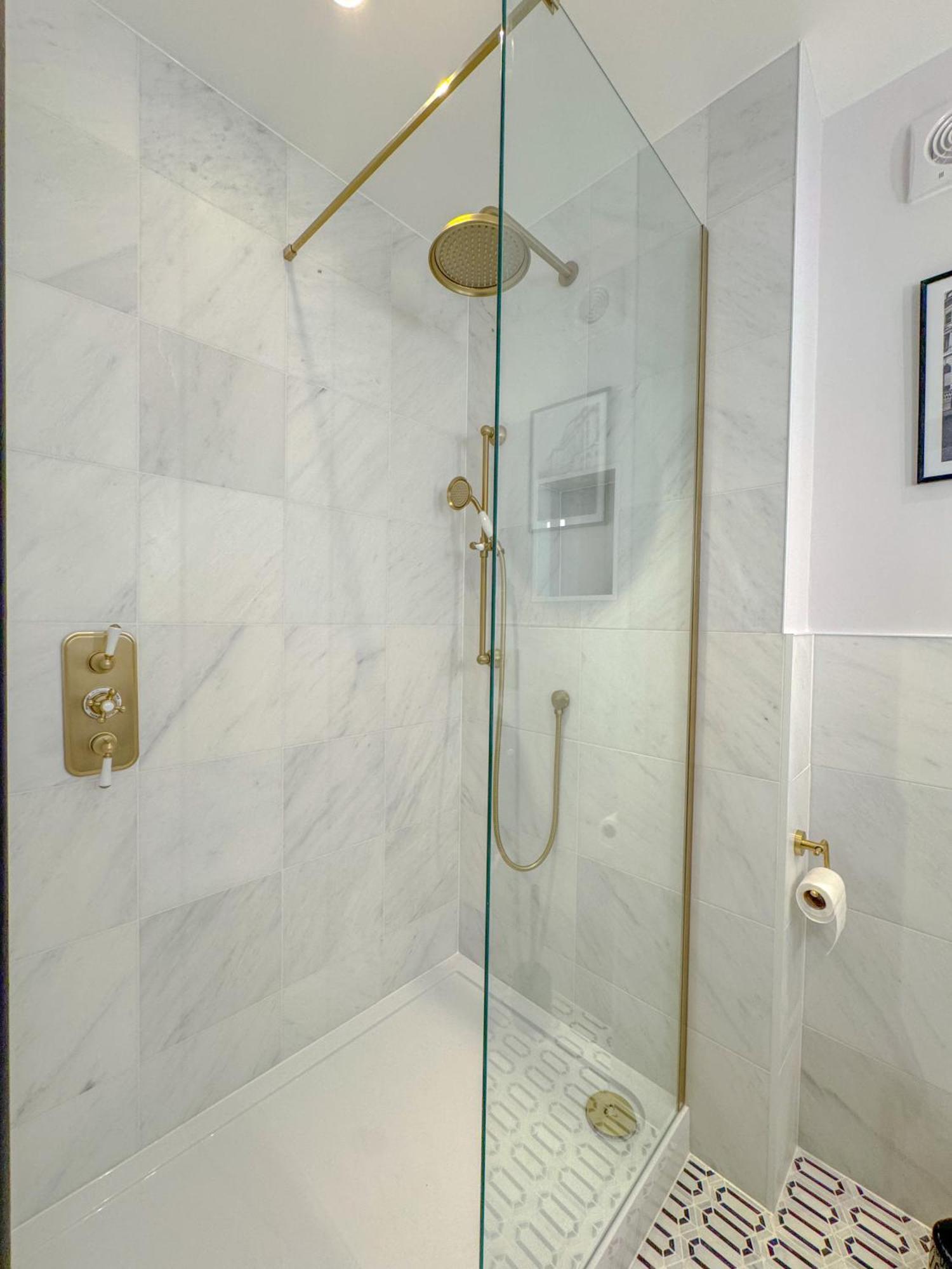 New Bond Street Residences Apartamento